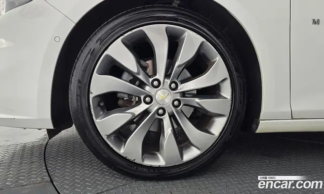 Chevrolet Malibu 2016 2.0 автомат (гидро), миниатюра 5