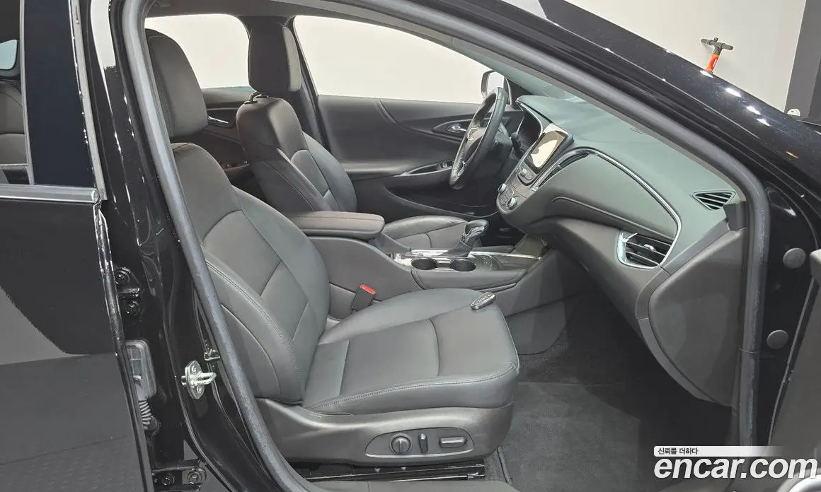 Chevrolet Malibu 2022 2.0 автомат (гидро), фото 17 Chevrolet Malibu 2022 2.0 автомат (гидро), фото 17