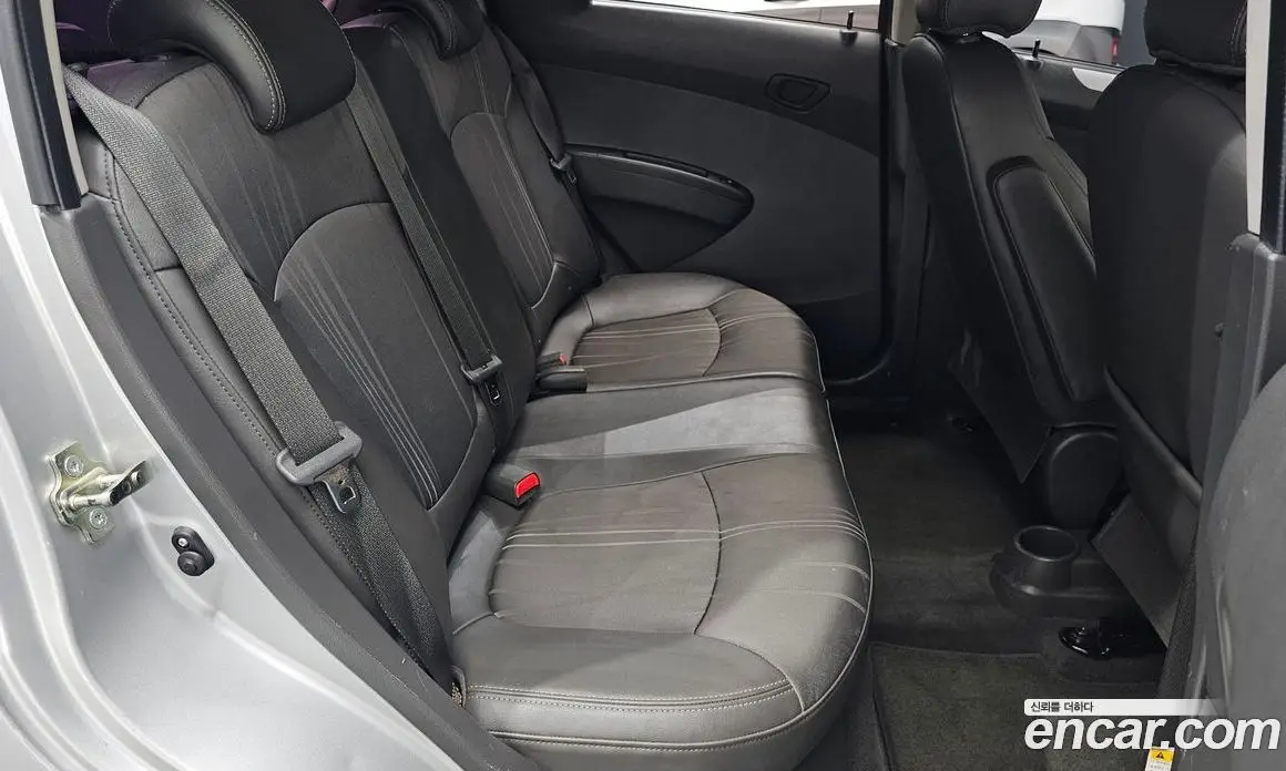 Chevrolet Spark 2013 1.0 автомат (гидро), фото 17 Chevrolet Spark 2013 1.0 автомат (гидро), фото 17