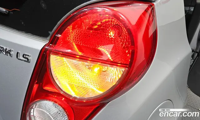 Chevrolet Spark 2013 1.0 автомат (гидро), миниатюра 8 Chevrolet Spark 2013 1.0 автомат (гидро), миниатюра 8