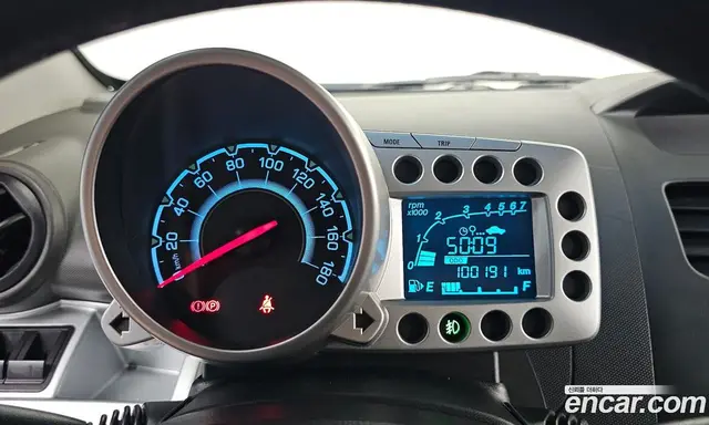 Chevrolet Spark 2013 1.0 автомат (гидро), миниатюра 10 Chevrolet Spark 2013 1.0 автомат (гидро), миниатюра 10
