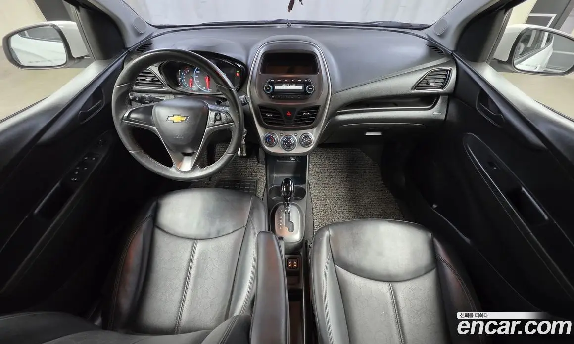 Chevrolet Spark 2015 1.0 автомат (гидро), фото 9