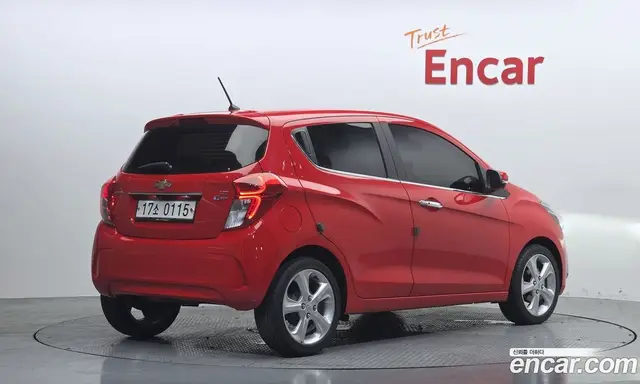 Chevrolet Spark 2016 1.0 автомат (гидро), миниатюра 2