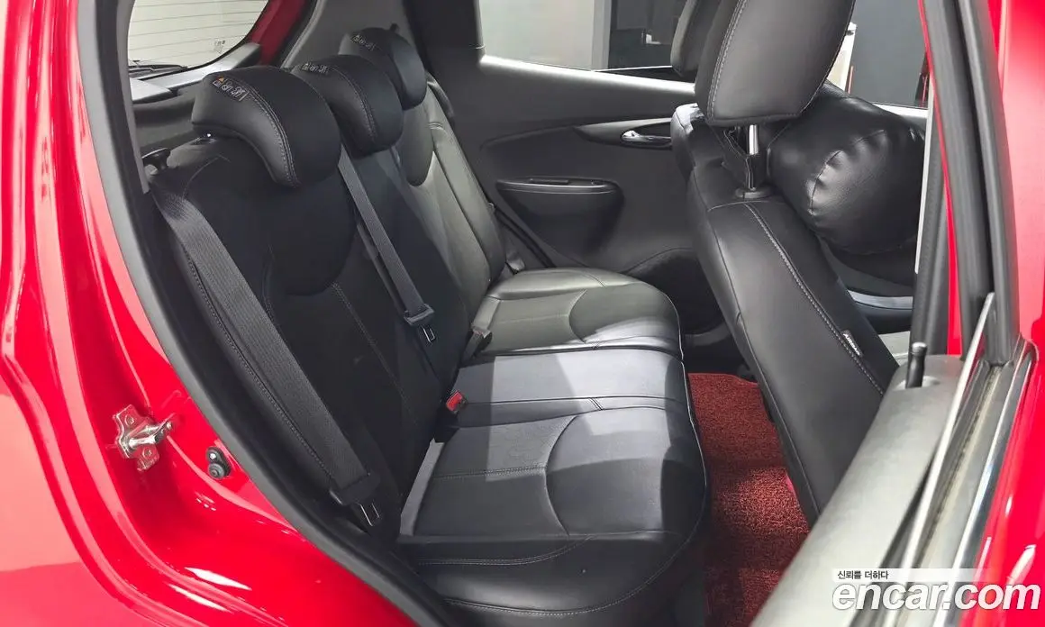 Chevrolet Spark 2016 1.0 автомат (гидро), фото 17
