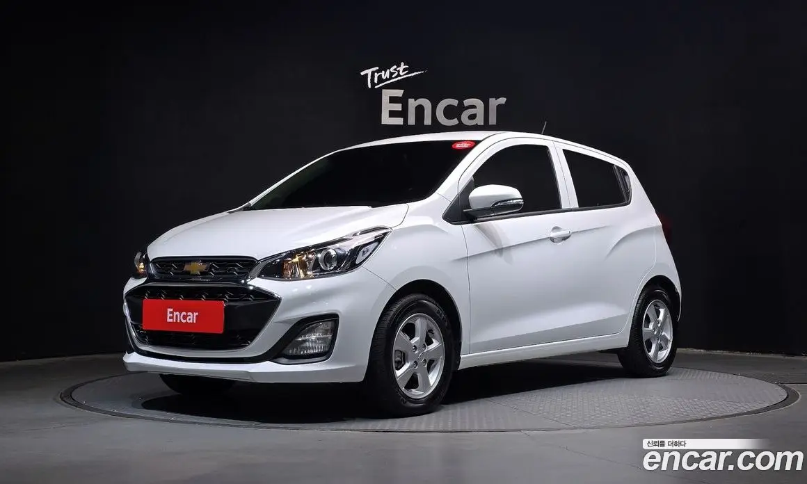 Chevrolet Spark 2021 1.0 автомат (гидро), фото 1 Chevrolet Spark 2021 1.0 автомат (гидро), фото 1