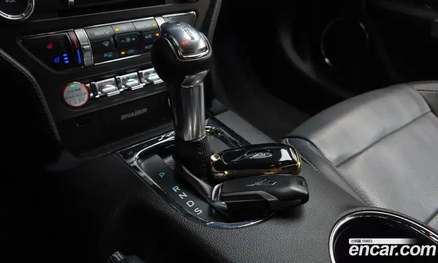 Ford Mustang 2017 2.3 автомат (гидро), миниатюра 12