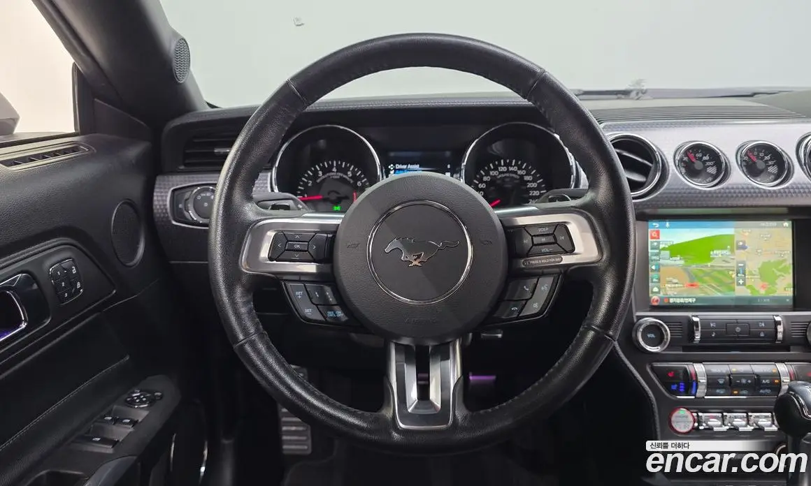 Ford Mustang 2017 2.3 автомат (гидро), фото 18