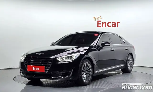 Genesis EQ900, 2016, 136 313 км