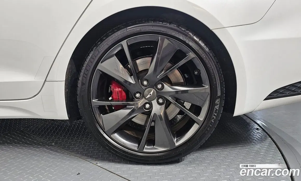 Genesis G70 2021 2.0 автомат (гидро), фото 6 Genesis G70 2021 2.0 автомат (гидро), фото 6