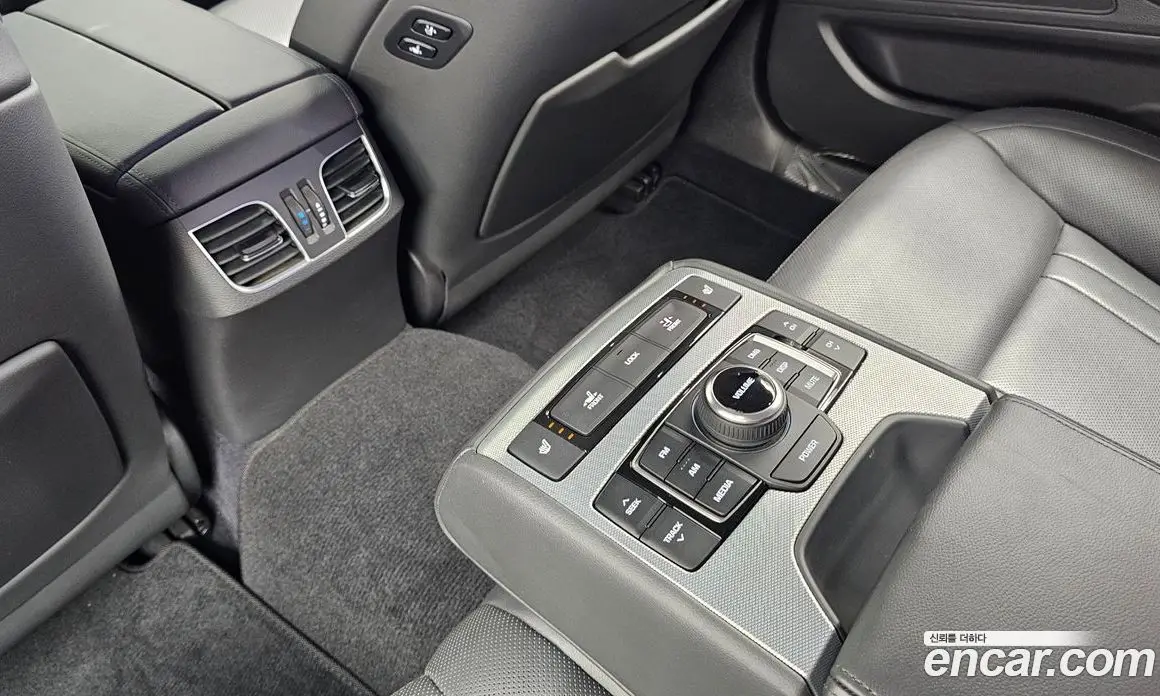 Genesis G80 2019 3.3 автомат (гидро), фото 19
