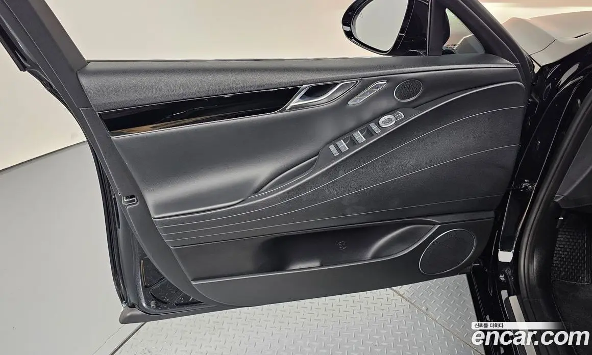 Genesis G80 2023 2.5 автомат (гидро), фото 14