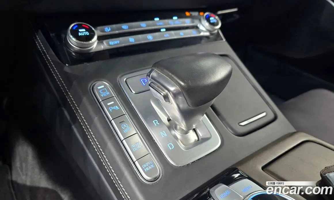 Genesis G90 2019 3.3 автомат (гидро), фото 12 Genesis G90 2019 3.3 автомат (гидро), фото 12