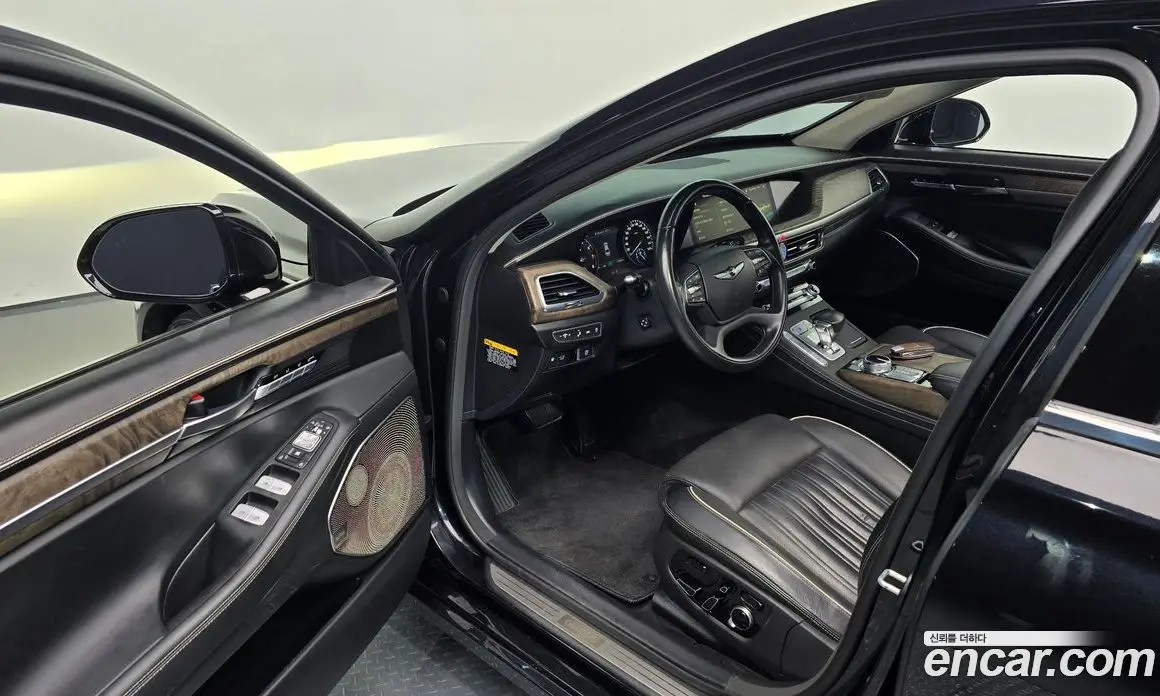 Genesis G90 2019 3.3 автомат (гидро), фото 17 Genesis G90 2019 3.3 автомат (гидро), фото 17