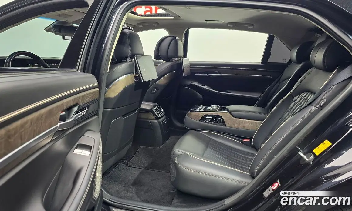 Genesis G90 2019 3.3 автомат (гидро), фото 18 Genesis G90 2019 3.3 автомат (гидро), фото 18