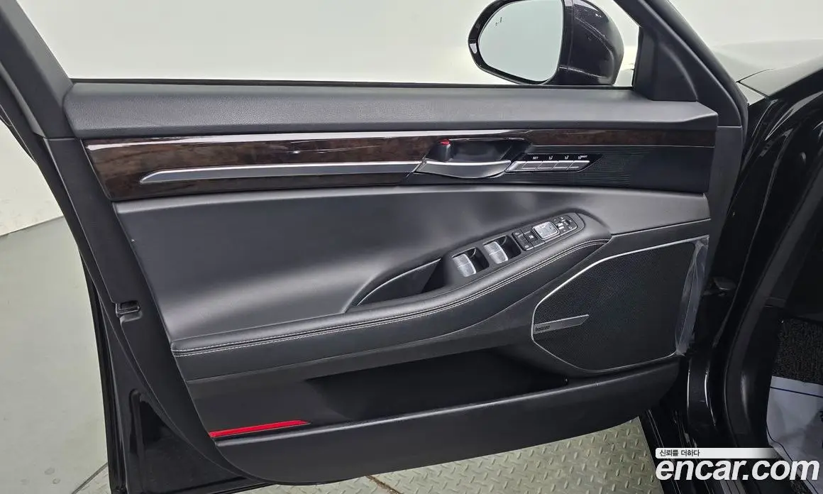 Genesis G90 2019 3.8 автомат (гидро), фото 14 Genesis G90 2019 3.8 автомат (гидро), фото 14