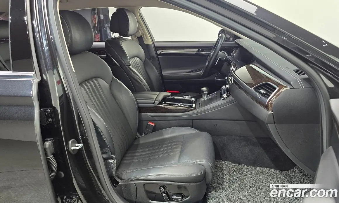 Genesis G90 2019 3.8 автомат (гидро), фото 16 Genesis G90 2019 3.8 автомат (гидро), фото 16