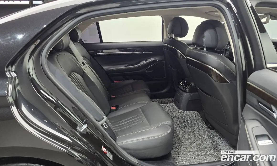 Genesis G90 2019 3.8 автомат (гидро), фото 17 Genesis G90 2019 3.8 автомат (гидро), фото 17