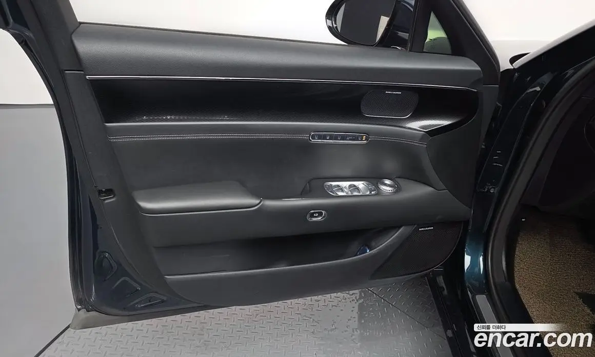 Genesis G90 2022 3.5 автомат (гидро), фото 14 Genesis G90 2022 3.5 автомат (гидро), фото 14