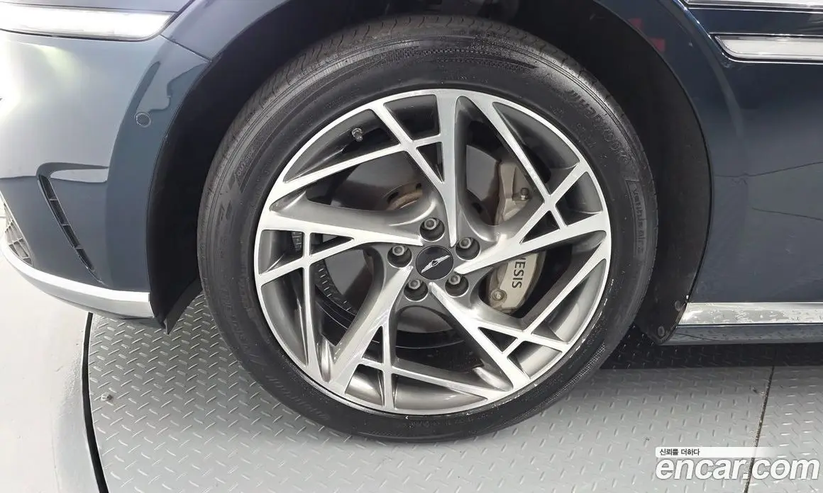 Genesis G90 2022 3.5 автомат (гидро), фото 7 Genesis G90 2022 3.5 автомат (гидро), фото 7