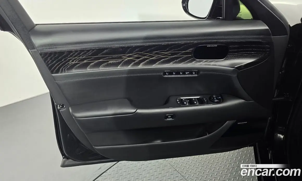 Genesis G90 2025 3.5 автомат (гидро), фото 14 Genesis G90 2025 3.5 автомат (гидро), фото 14