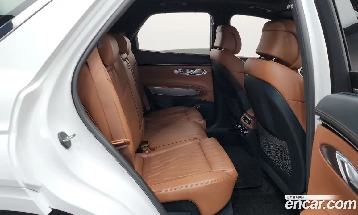 Genesis GV70 2022 3.5 автомат (гидро), фото 17