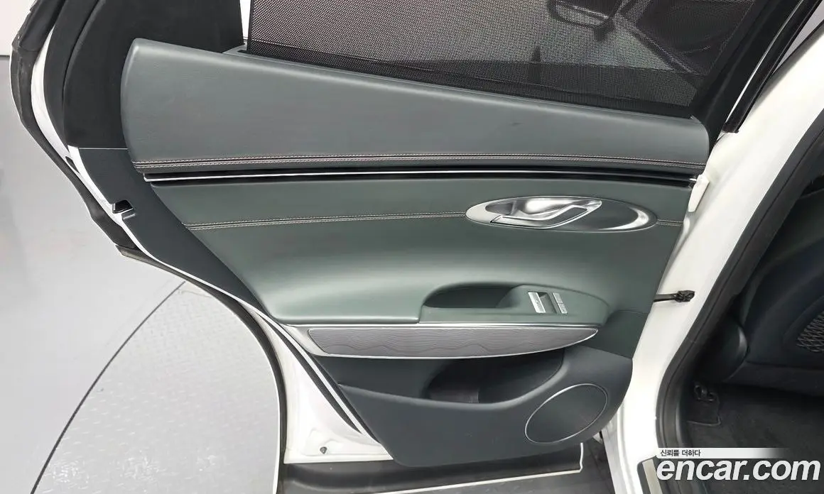 Genesis GV70 2022 2.5 автомат (гидро), фото 15