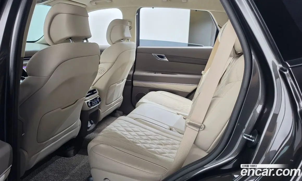 Genesis GV80 2023 3.5 автомат (гидро), фото 17 Genesis GV80 2023 3.5 автомат (гидро), фото 17