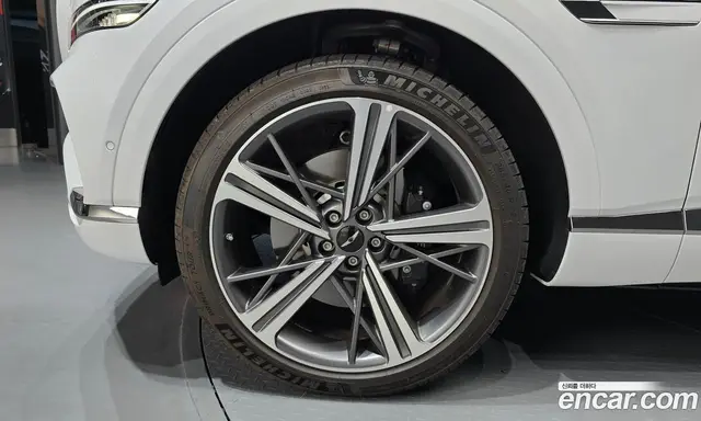 Genesis GV80 2024 2.5 автомат (гидро), миниатюра 5