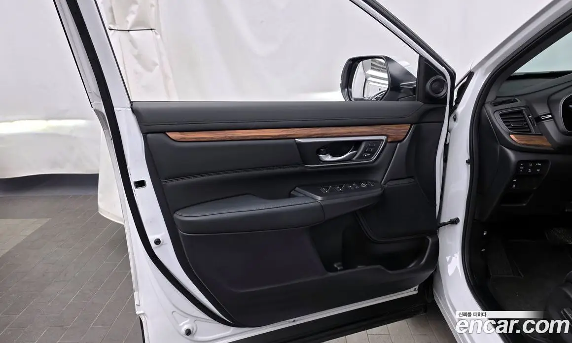 Honda CR-V 2022 2.0 автомат (гидро), фото 14