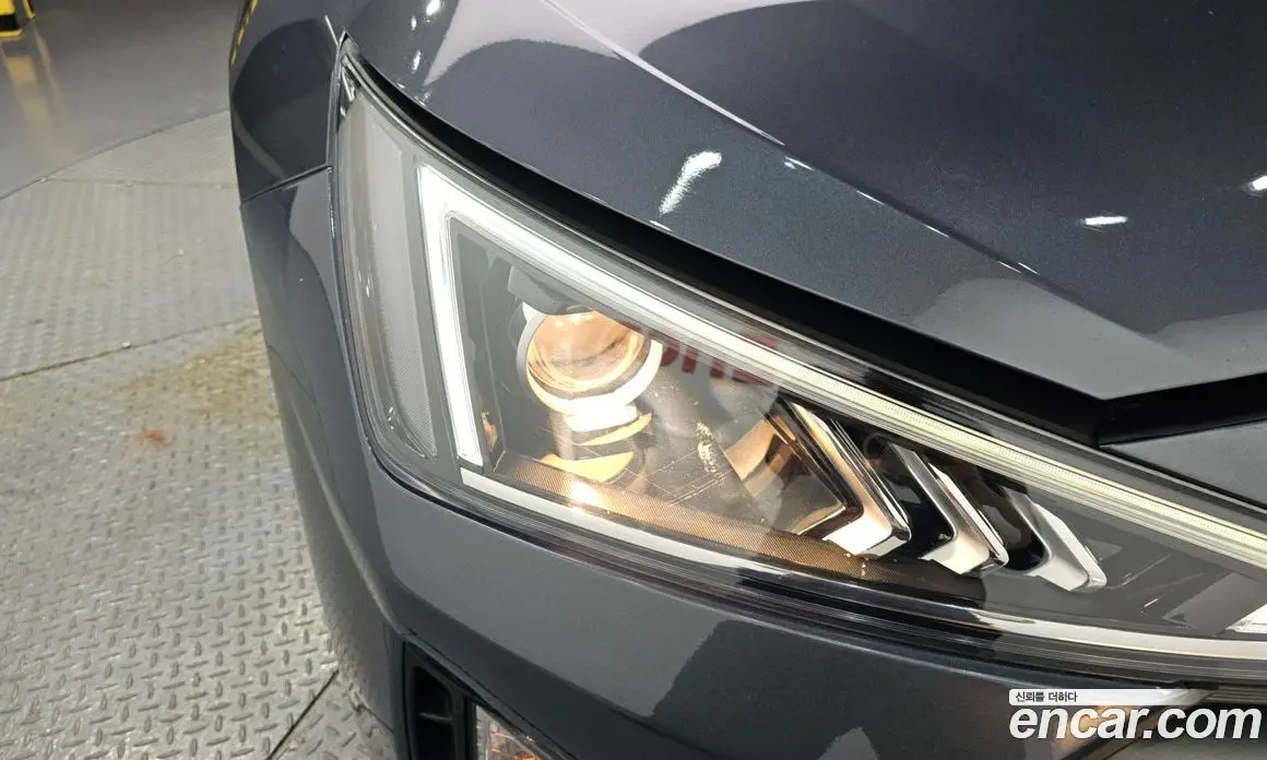 Hyundai Avante 2019 1.6 автомат (гидро), фото 8