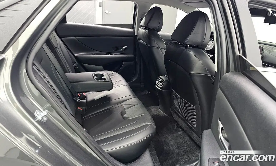 Hyundai Avante 2021 1.6 автомат (гидро), фото 12 Hyundai Avante 2021 1.6 автомат (гидро), фото 12