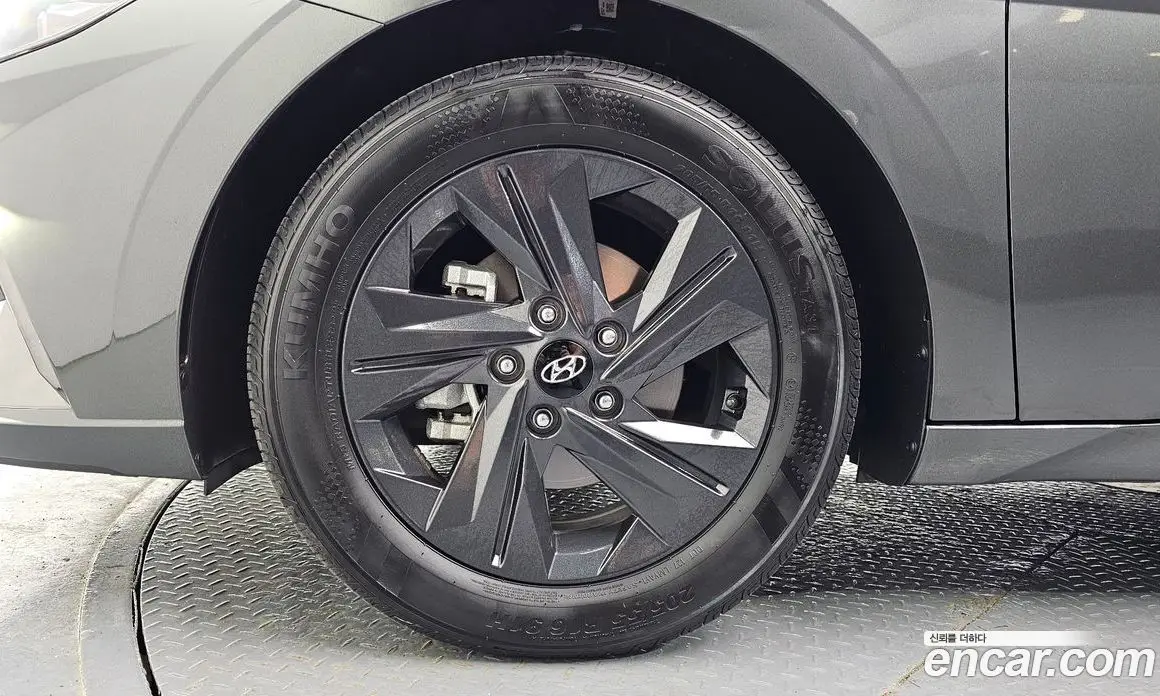 Hyundai Avante 2021 1.6 автомат (гидро), фото 5 Hyundai Avante 2021 1.6 автомат (гидро), фото 5