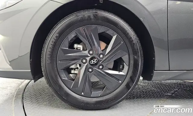 Hyundai Avante 2021 1.6 автомат (гидро), миниатюра 5 Hyundai Avante 2021 1.6 автомат (гидро), миниатюра 5