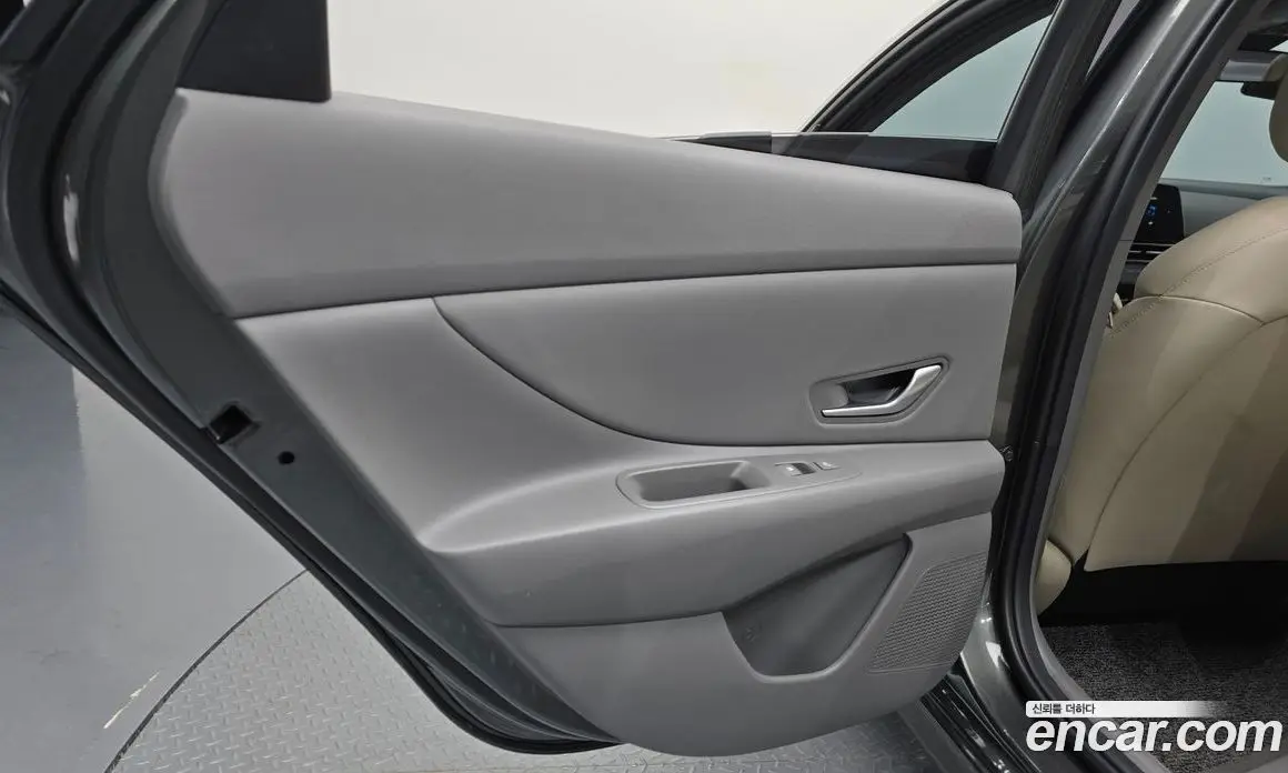 Hyundai Avante 2023 1.6 автомат (гидро), фото 15 Hyundai Avante 2023 1.6 автомат (гидро), фото 15