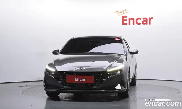 Hyundai Avante 2023 1.6 автомат (гидро), миниатюра 3 Hyundai Avante 2023 1.6 автомат (гидро), миниатюра 3
