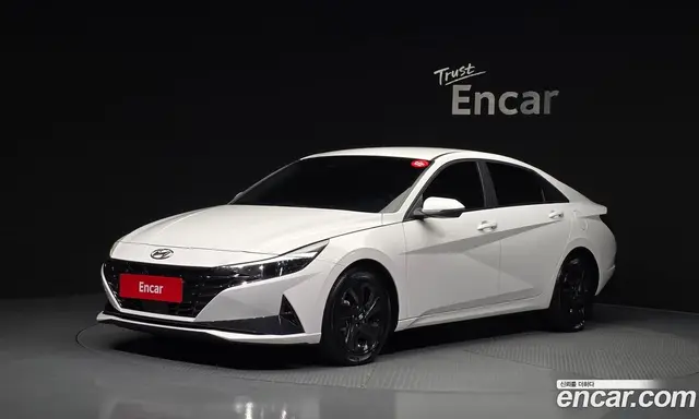 Hyundai Avante, 2023, 49 184 км