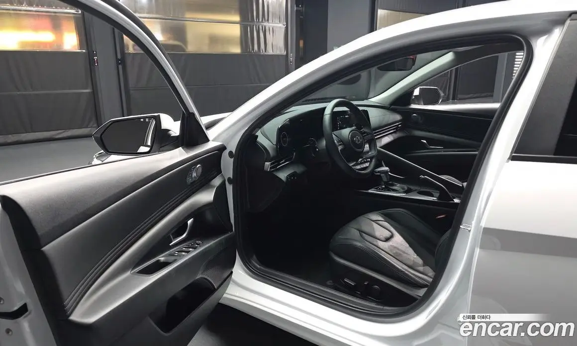 Hyundai Avante 2023 1.6 автомат (гидро), фото 13 Hyundai Avante 2023 1.6 автомат (гидро), фото 13