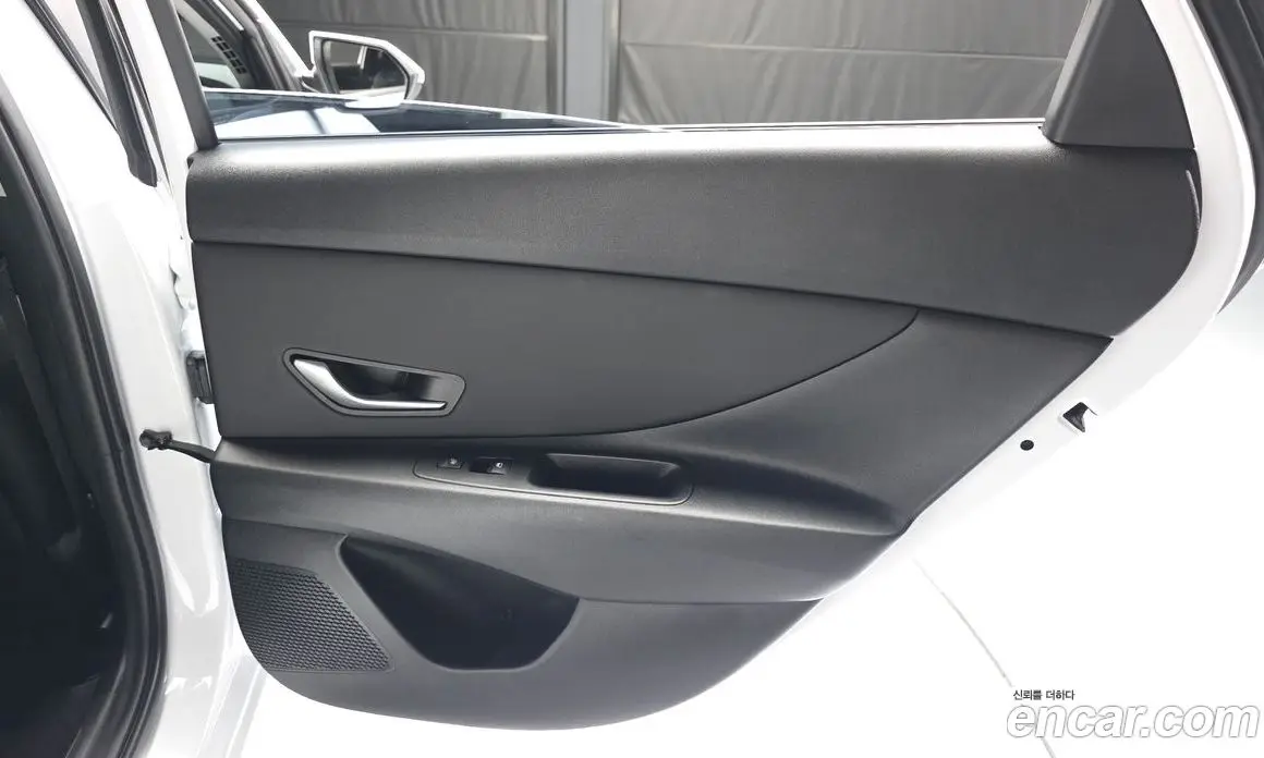 Hyundai Avante 2023 1.6 автомат (гидро), фото 15 Hyundai Avante 2023 1.6 автомат (гидро), фото 15