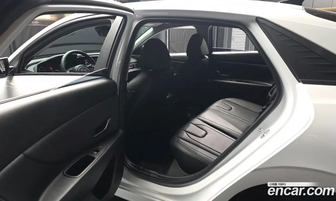 Hyundai Avante 2023 1.6 автомат (гидро), фото 16 Hyundai Avante 2023 1.6 автомат (гидро), фото 16