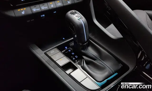 Hyundai Avante 2024 2.0 автомат (гидро), миниатюра 12