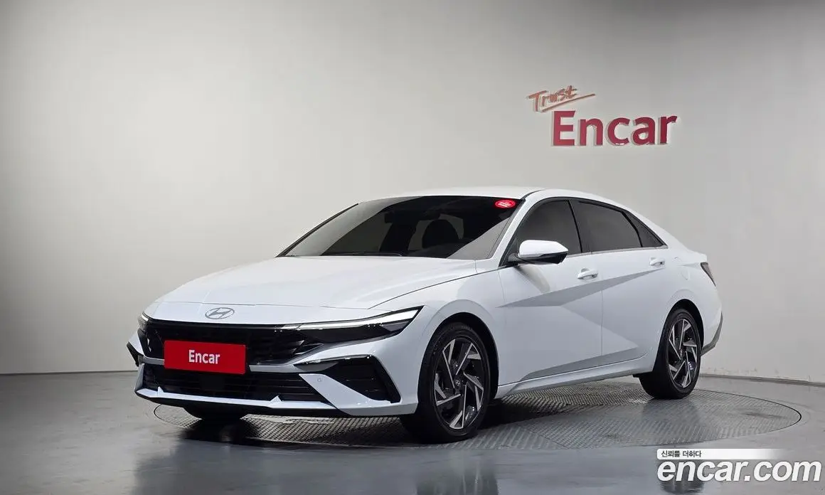 Hyundai Avante 2025 1.6 автомат (гидро), фото 1 Hyundai Avante 2025 1.6 автомат (гидро), фото 1