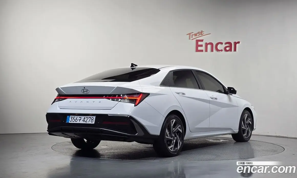 Hyundai Avante 2025 1.6 автомат (гидро), фото 2 Hyundai Avante 2025 1.6 автомат (гидро), фото 2