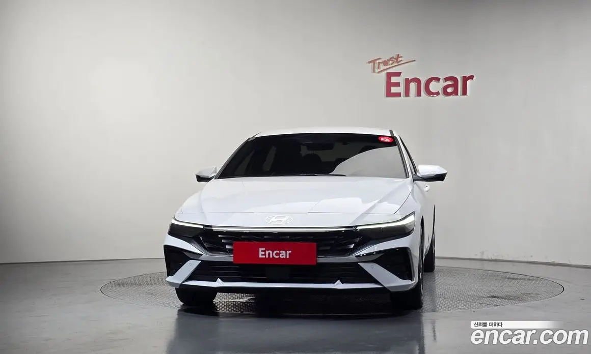 Hyundai Avante 2025 1.6 автомат (гидро), фото 3 Hyundai Avante 2025 1.6 автомат (гидро), фото 3