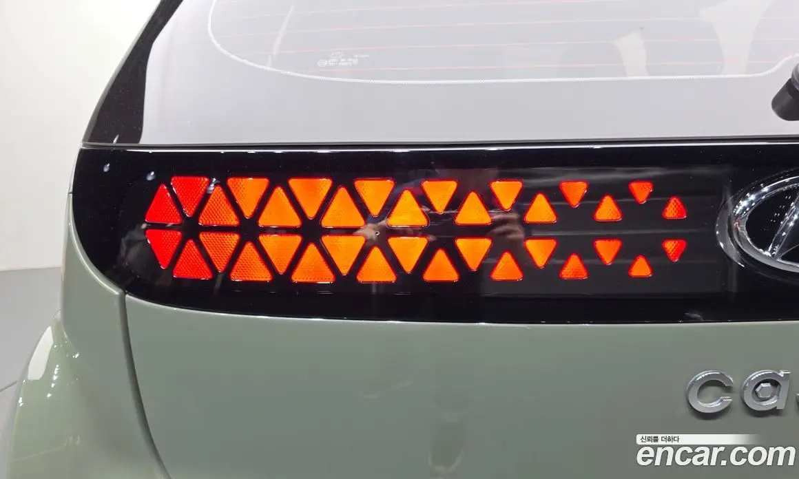 Hyundai Casper 2022 1.0 автомат (гидро), фото 9