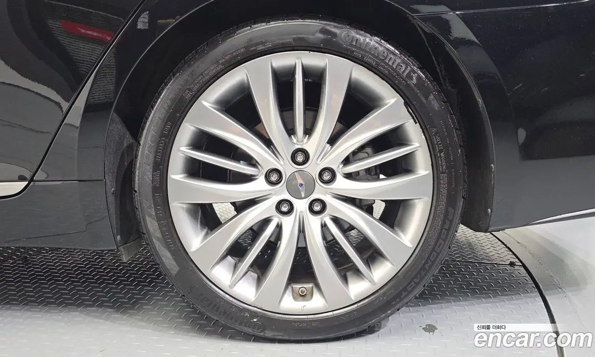 Hyundai Genesis 2015 3.3 автомат (гидро), фото 7