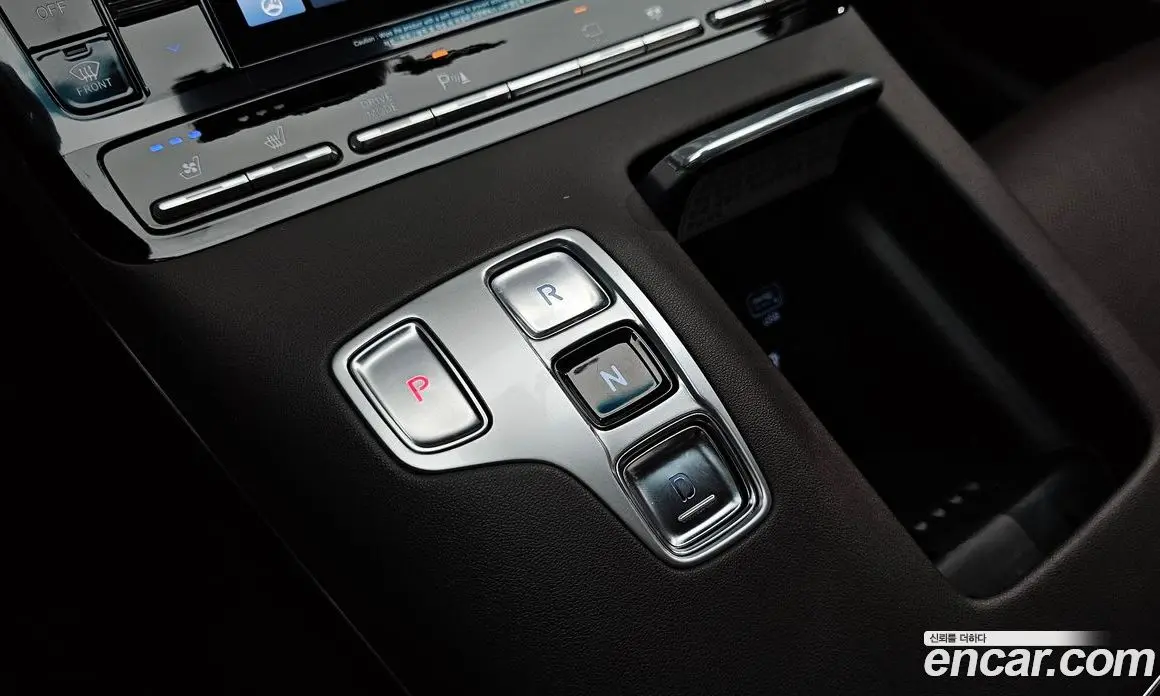 Hyundai Grandeur 2020 2.4 автомат (гидро), фото 12