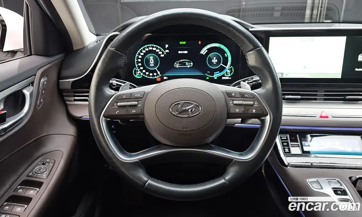 Hyundai Grandeur 2020 2.4 автомат (гидро), фото 19