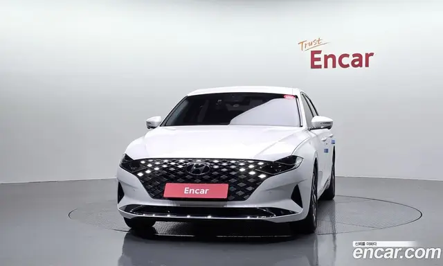 Hyundai Grandeur 2020 2.4 автомат (гидро), миниатюра 3