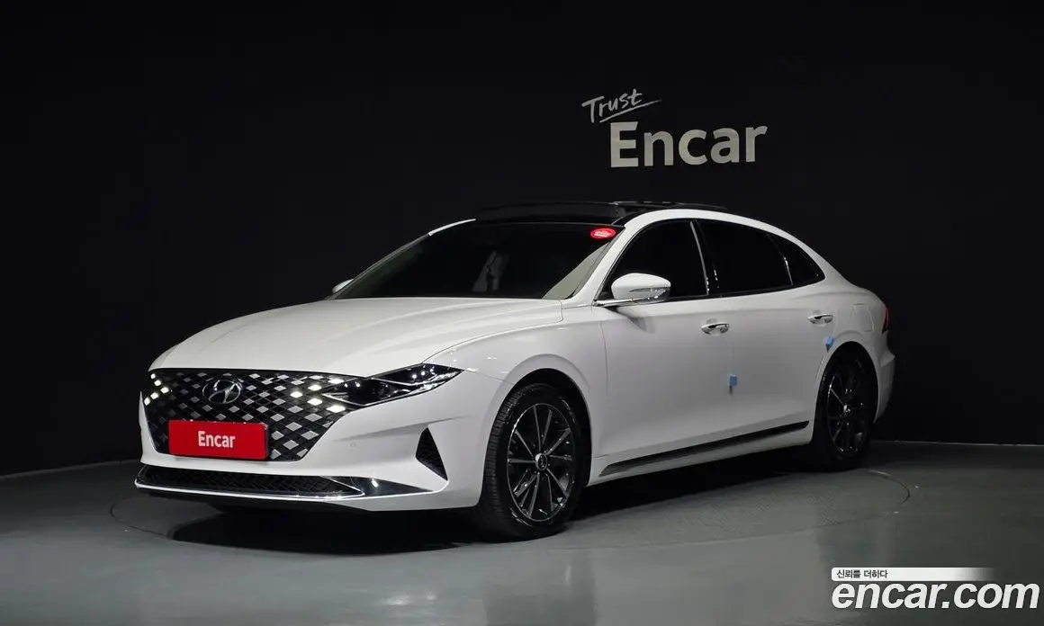 Hyundai Grandeur 2022 3.0 автомат (гидро), фото 1 Hyundai Grandeur 2022 3.0 автомат (гидро), фото 1