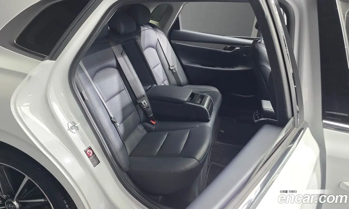 Hyundai Grandeur 2022 3.0 автомат (гидро), фото 16 Hyundai Grandeur 2022 3.0 автомат (гидро), фото 16